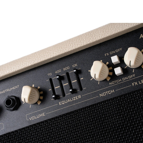 ΕΝΙΣΧΥΤΗΣ ΚΙΘΑΡΑΣ CORT COMBO CM-30R 30W
